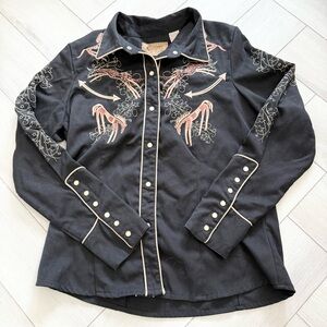 🐎 VINTAGE WESTERN SNAP CLOSURE BUTTON SHIRT